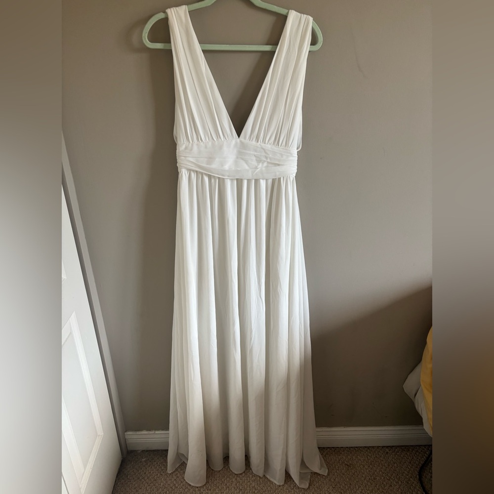 Lulu’s - Full length, slit leg, Dress